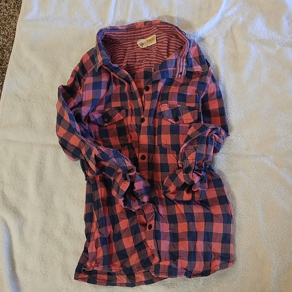 Passport Tops - Passport long sleeve shirt